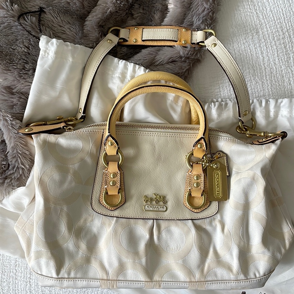 Coach satchel/hobo bag
